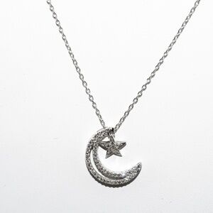 $600 .925 Sterling Silver .28CT Natural Diamond Cluster Moon & Star Necklace